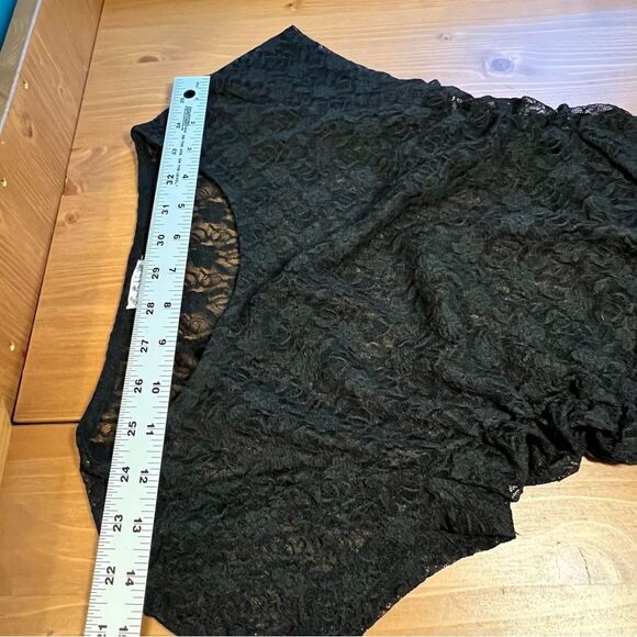 Free people Intimately Free Keep It Simple Lace Tee NWOT XS - Picture 10 of 10